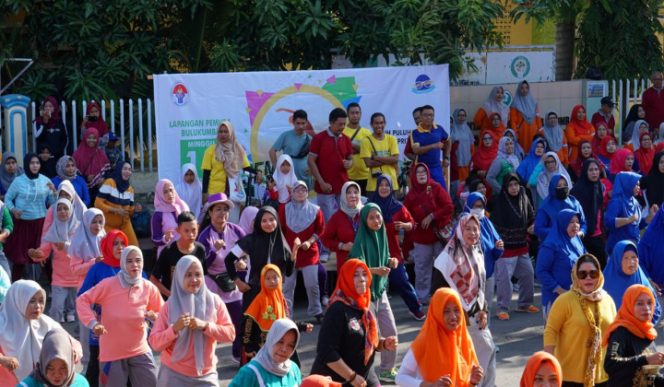 					Senam massal yang digelar Komunitas Sabtu Keren didukung Kementrian Pemuda dan Olahraga (Kemenpora). (BERITA.NEWS/IL). 