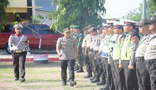 					Kapolres Bulukumba Pimpin Giat Apel Ops Lilin 2019. (BERITA.NEWS/IL). 