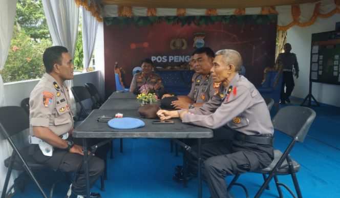 					Kapolres Takalar bersama anggotanya pantau pantau Pengamanan Nataru 2020. (BERITA.NEWS/Sahabuddin Jaya). ﻿