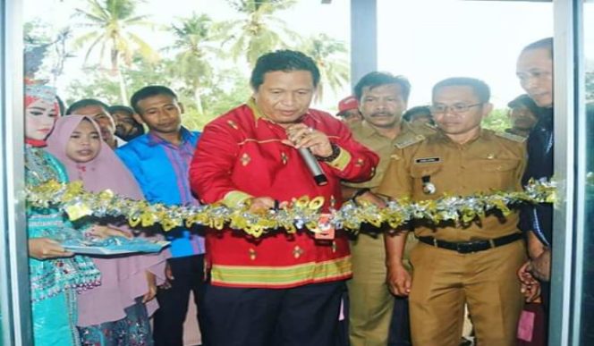 					Bupati Muna LM Rusman Emba. (BERITA.NEWS/Laode Nsora). 