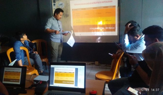 					Rilis Akhir Tahun Anti Corruption Committee (ACC) di kantornya. 