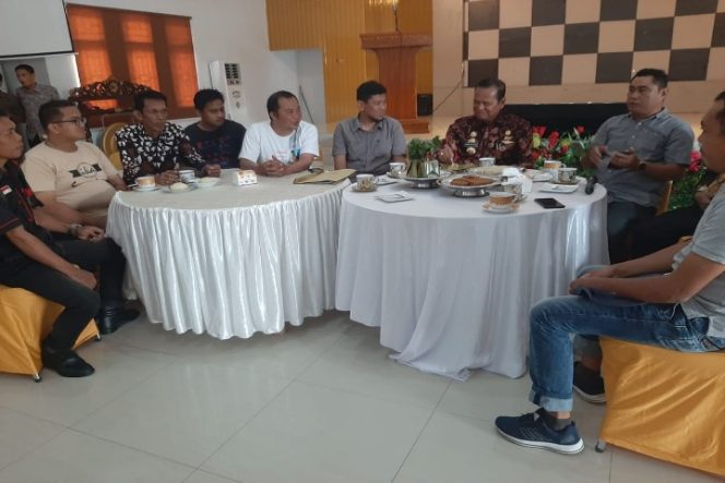 					Pemkab Luwu Coffee Morning Bersama Insan Pers, Basmin Ajak Sinergitas