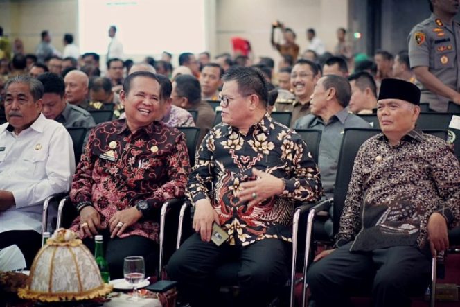 					Bupati Luwu Basmin Siap Sosialisasikan Arahan Ketua KPK