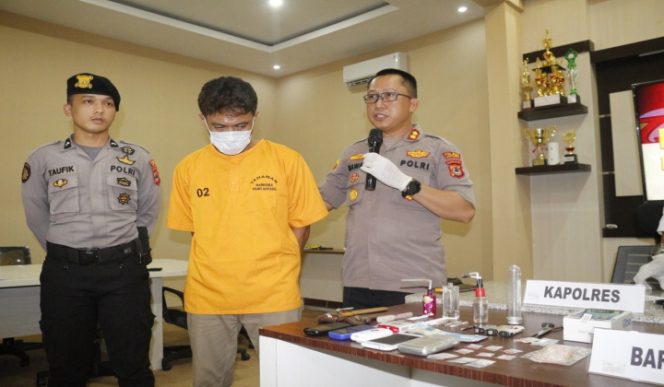 					ASN Bulukumba KH  yang menjadi  tersangka penyalahgunaan Narkotika. (BERITA.NEWS/Saharuddin). 