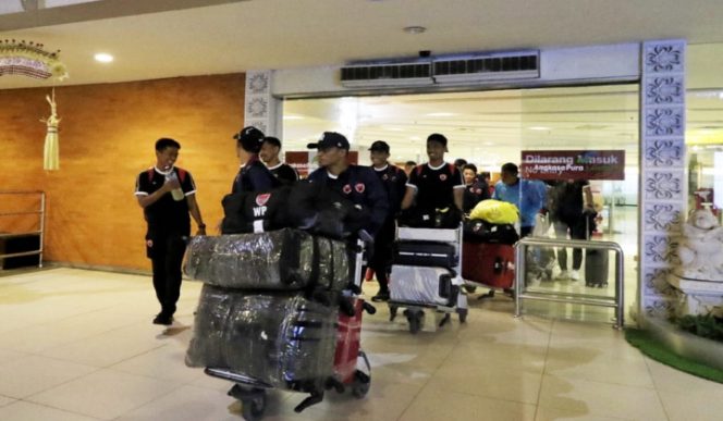 					Laga Perdana Play Off Piala AFC, Bojan Boyong 19 Pemain ke Bali