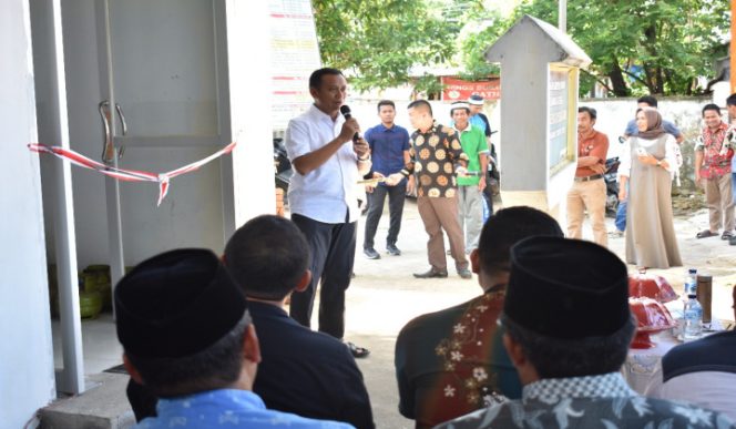 					Syamsari Kitta Saat Meresmikan Desa Mart, diDesa Galesong Baru. (BERITA.NEWS/Sahabuddin Jaya). 