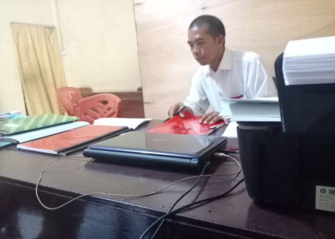 					Kanit PPA polres Bantaeng, AIPDA Rusdi saat di temui di ruangannya. (BERITA.NEWS/Saharuddin). 