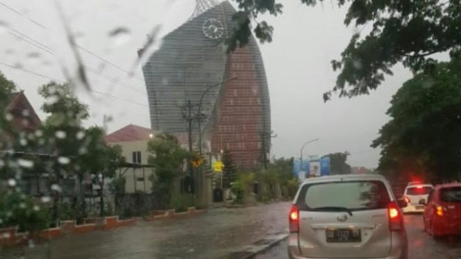 					Hari Ini dan Besok Berpotensi Hujan Lebat, BMKG Peringatkan Sulsel Siaga Banjir