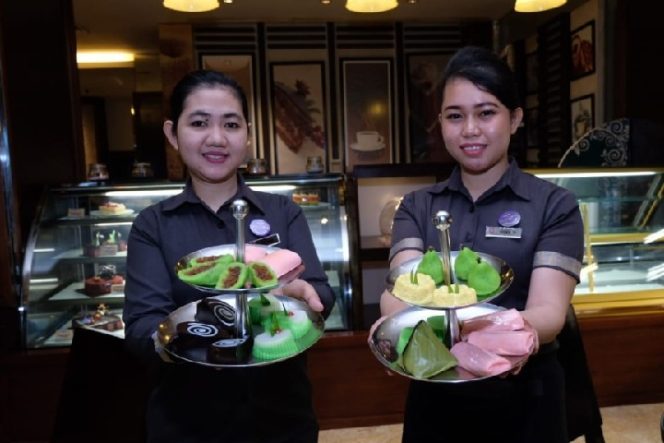 					Awal Tahun Baru, Claro Makassar Suguhkan Jajanan Pasar