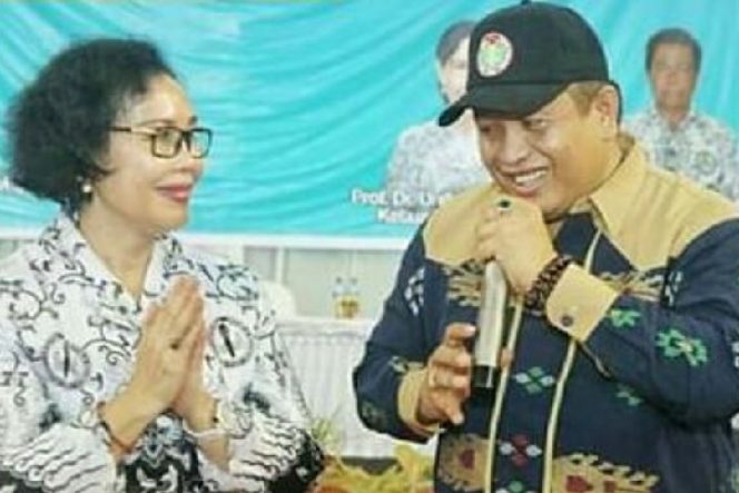 					Bupati Muna Titip Perjuangkan Guru Honorer ke Ketua PB PGRI Pusat