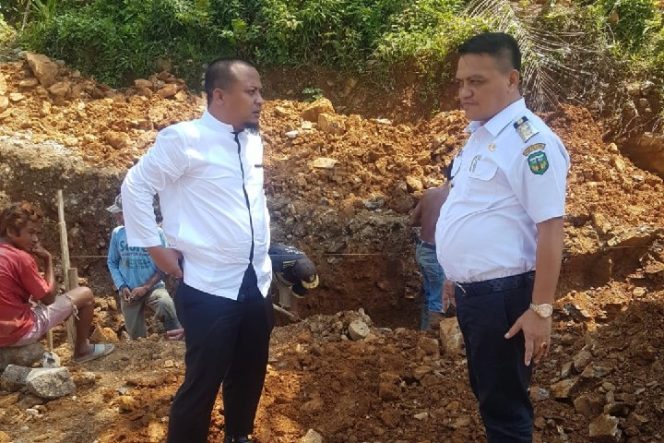 					Wabup Luwu Dampingi Wagub Sulsel Tinjau Jalur Batusitanduk-Torut dan Bendung Makawa