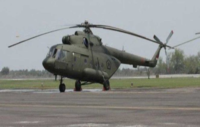 					Salah satu helikopter jenis MI 17 yang hilang dalam penerbangan Oksibil-Sentani, 28 Juni 2019 lalu. (ANTARA/HO/Pendam XVII Cenderawasih)