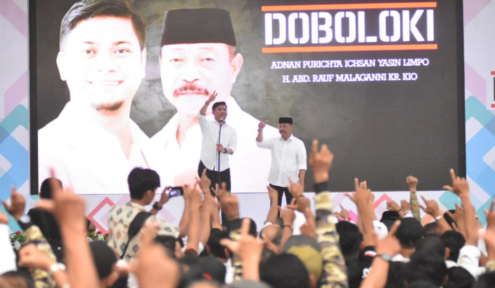 Pasangan petahana Adnan Purichta Ichsan - Abdul Rauf Mallaganni Karaeng Kio atau Adnan-Kio Jilid II deklarasikan maju di Pilkada 2020. (Foto: BERITA.NEWS/Putri).