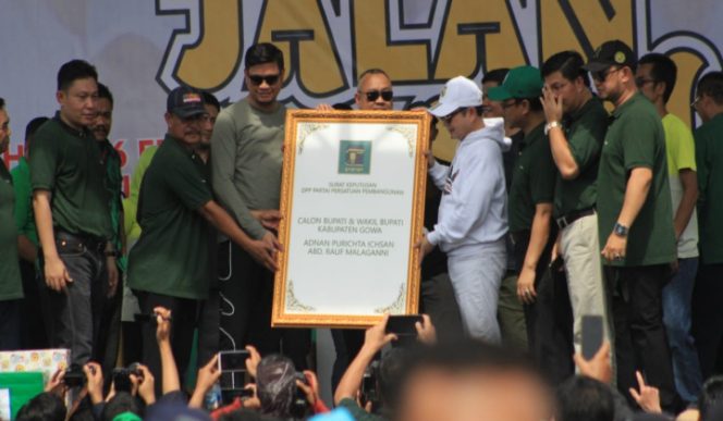 					Usung Petahana, DPP PPP Resmi Serahkan Surat Rekomendasi