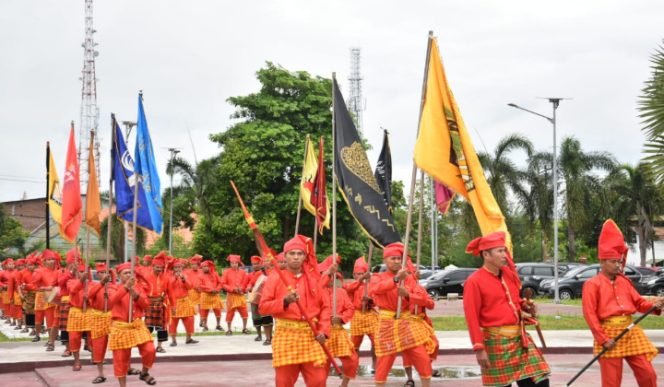 					Lestarikan Budaya, Prosesi Pergantian Jaga Pasukan Tubarani Berjalan Lancar