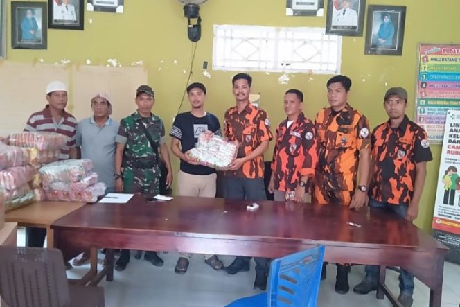 					Pemuda Pancasila Luwu Salurkan Bantuan ke Korban Bencana Alam di Desa Lamasi Pantai