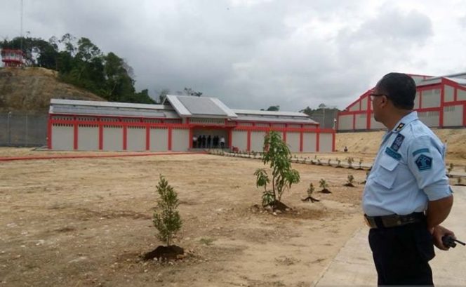 					Ilustrasi - Lembaga Pemasyarakatan Karanganyar, Pulau Nusakambangan, Cilacap, Jawa Tengah. ANTARA/Sumarwoto