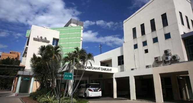 					Pemerintah telah menunjuk 100 rumah sakit dalam upaya penanganan virus corona. Rumah Sakit Penyakit Infeksi (RSPI) Sulianti Saroso, Jakarta, salah satunya. (Foto: Agung Pambudhy)