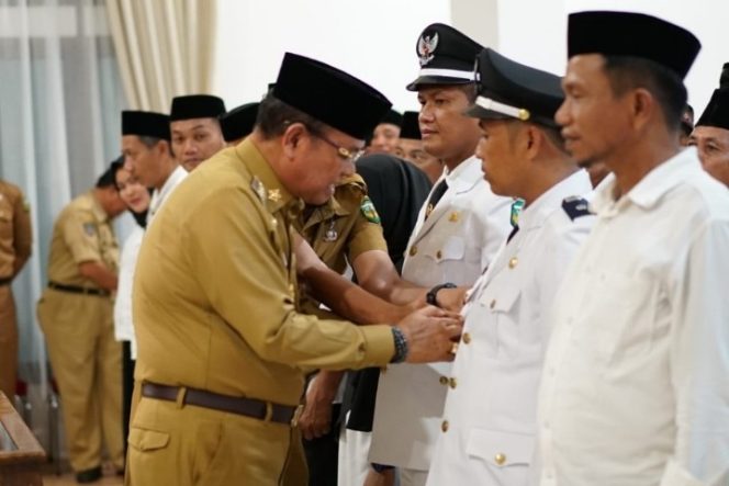 					Bupati Luwu Minta Kepala Desa Akuratkan Data Penduduk tanpa Dendam Politik