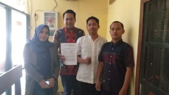 					Kuasa Hukum Asrul Laporkan Penyidik Polda Sulsel ke Kapolri