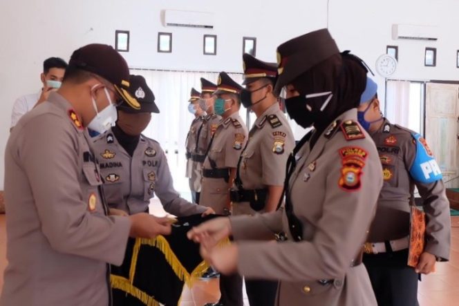 					Pimpin Sertijab Tiga Perwira, ini Pesan Kapolres Pinrang