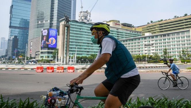 					Foto Ilustrasi: bersepeda salah satu olahraga untuk menjaga kebugaran  tubuh. (Risyal Hidayat/Antara Foto)