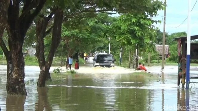 					Banjir di Polman (detikcom)