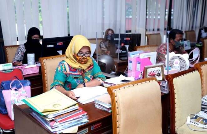 					Perketat Protokol Kesehatan, Hanya 50 Persen ASN Pemkot Semarang Masuk Kantor