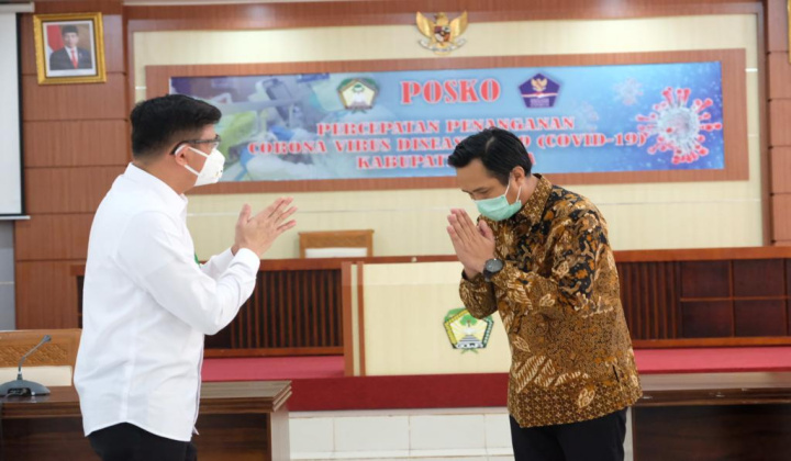 Silaturahmi Bank Rakyat Indonesia (BRI) Kantor Cabang Sungguminasa bersama Bupati Gowa Adnan Purichta Ichsan. (Foto: ist).