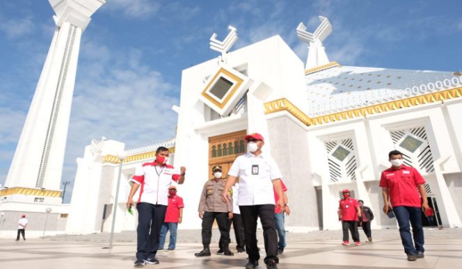 					New Normal, Masjid Agung Syekh Yusuf Gowa Hanya Tampung 500 Jemaah