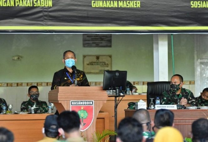 					Pangdam XIV dan PJ Wali Kota Makassar Komitmen Untuk Putus Rantai Covid