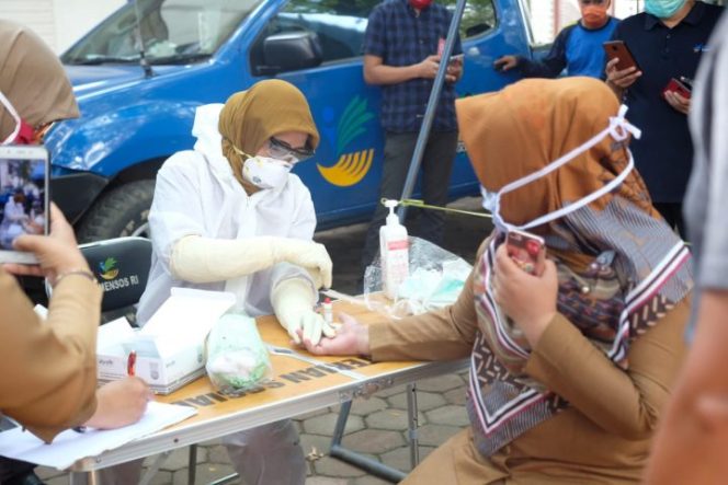 					20 Satgana Covid-19 Kabupaten Gowa Jalani Rapid Test, Hasil Non Reaktif