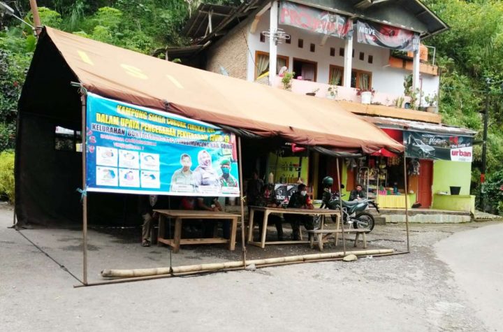 Posko siaga Covid-19 berbasis RT di Kecamatan Tinggimoncong Kabupaten Gowa. (Foto: berita.news/Putri)