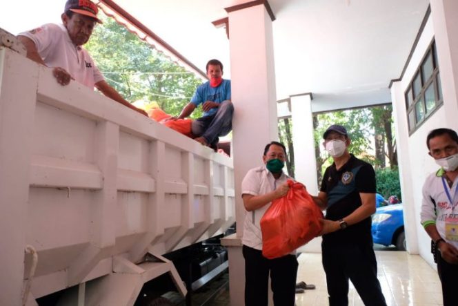 					2.314 Paket Sembako Didistribusi ke Masyarakat Kecamatan Barombong