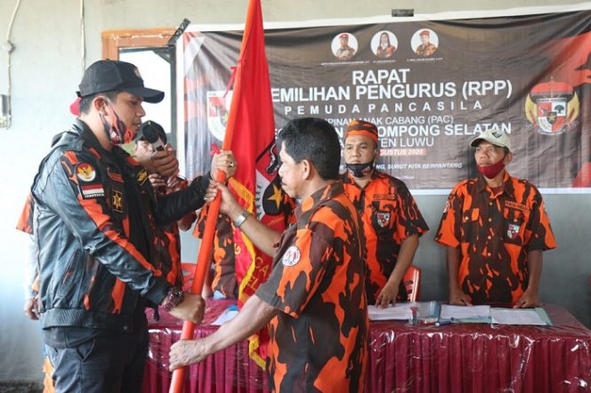 					Pengukuhan Pengurus PAC PP Larompong Selatan, Ahkam: Mari Bersatu Jaga Keutuhan NKRI