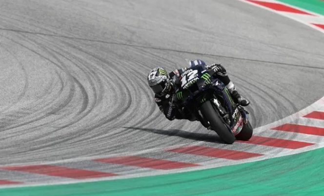 					Pebalap Monster Energy Yamaha Maverick Vinales memacu motornya saat babak kualifikasi MotoGP Australia 2020 di Red Bull Ring, Spielberg, Austria, Sabtu (15/8/2020). ANTARA FOTO/REUTERS/Lisi Niesner/pras.