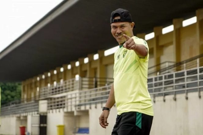 					Asisten pelatih Persebaya Surabaya, Mustaqim. ANTARA/HO/Tim media Persebaya