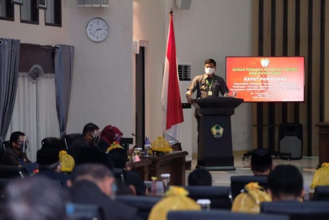 					Bupati Gowa Serahkan Ranperda Wajib dan Penerapan Protokol Kesehatan