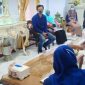 KPU Gowa melakukan pencoklitan di Rumah Jabatan Wakil Bupati Gowa. (Foto: berita.news/Putri).