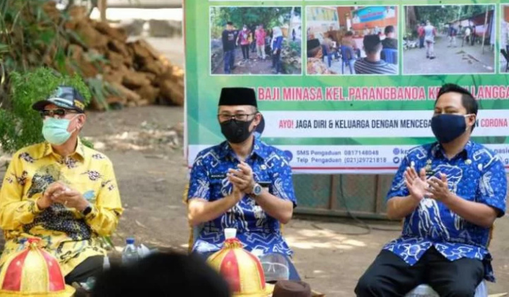 Peletakan Batu Pertama Program Padat Karya Kotaku di Kelurahan Parangbanoa Kecamatan Pallagga. (Foto: berita.news/putri).