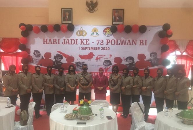 					Polres Barru memperingati Hari Jadi ke-72 Polwan di Aula Mapolres Barru, Selasa (1/9/2020). (BERITA.NEWS/Maulana Karim)