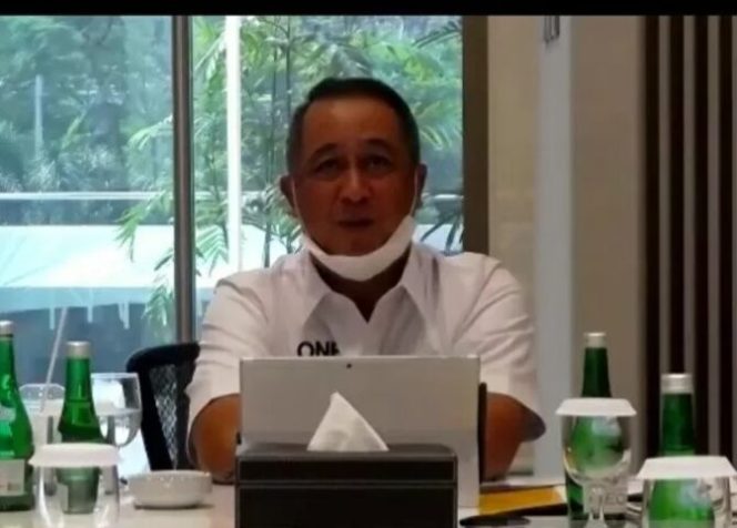 					Tangkapan layar Direktur Utama PT Bank Negara Indonesia (Persero) Tbk. terpilih Royke Tumilaar saat memberikan keterangan dalam jumpa pers virtual di Jakarta, Rabu (2/9/2020). ANTARA/Citro Atmoko.