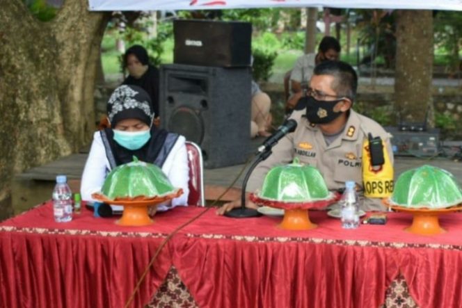 					Bersama Tokoh Masyarakat, Kapolres Barru Sosialisasi Pilkada Damai dan Protokol Kesehatan