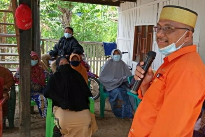 					Dikunjungi Lutfi, Warga Mangalekana: Kami Kesulitan Dapat Pupuk