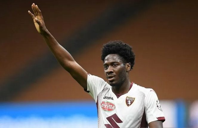 					Bek kanan Torino Ola Aina yang baru saja resmi didatangkan Fulham dengan status pinjaman. (ANTARA/REUTERS/Daniele Mascolo)