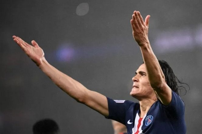 					Pemain Paris Saint-Germain asal Uruguay Edinson Cavani dalam foto 23 Februari 2020. Cavani resmi pindah ke Manchester United. (AFP/FRANCK FIFE)