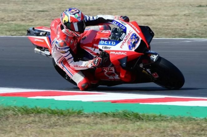 					Pebalap tim Pramac Racing Jack Miller di sesi kualifikasi Grand Prix Emilia Romagna, Sirkuit Misano, Italia. (19/9/2020) Reuters/Jennifer Lorenzini