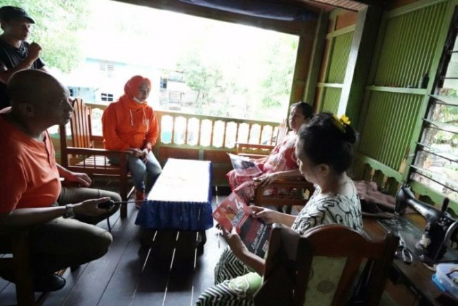 					Warga Tamalalang Terpikat Bantuan Modal Usaha Rp10 Juta Anir-Lutfi