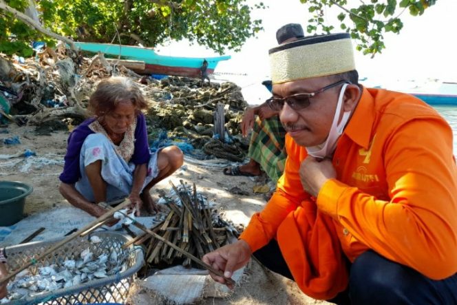 					Prihatin Nasib Nelayan di Pangkep, Ini Solusi Lutfi Hanafi