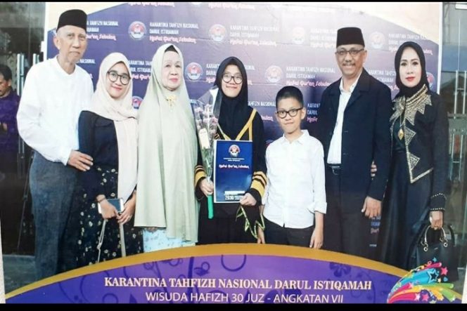					Kisah Putri Lutfi Hanafi Hafal Al-Qur’an 30 Juz dalam 28 Hari